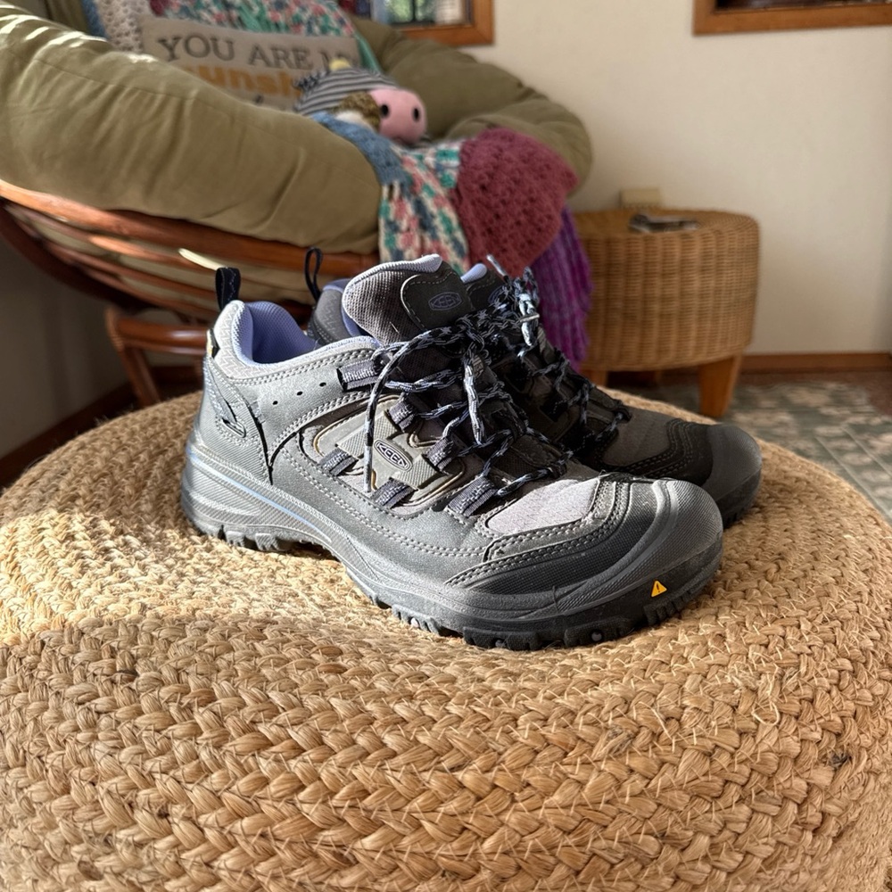 Women’s Keen Logan Waterproof Hiking Shoes